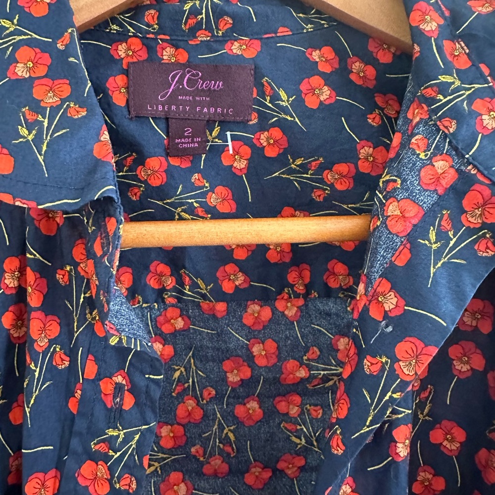 Shirt - Picture 2 of 3